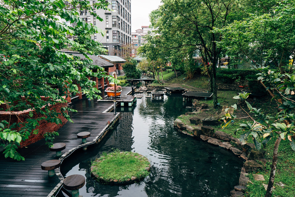 Tangweigou hot spring park